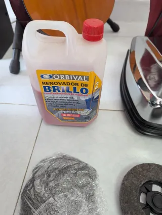 Pulidora Tornado con accesorios