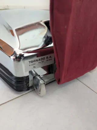 Pulidora Tornado con accesorios