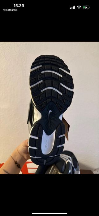 Zapatillas Nike W V5 RNR Talla 38 Negras y Plata