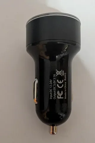 Cargador Doble USB Coche + Voltímetro