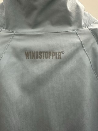 Chaqueta Gore Running Windstopper Azul