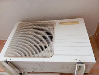 Aire Acondicionado Firstline Beige