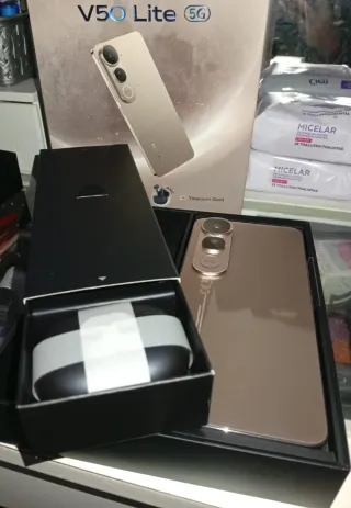 Vivo V50 Lite 5G Dorado
