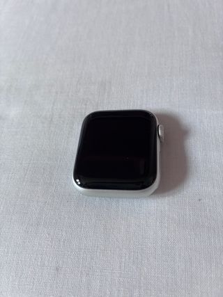Apple Watch SE 40mm Plata