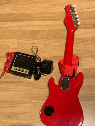 Guitarra Eléctrica Sonora Roja Infantil