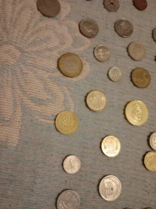 Lote de Monedas Europeas y Americanas