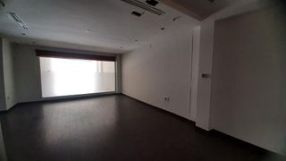 Local comercial en venta en Novelda