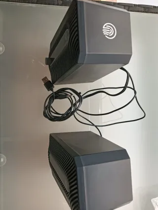 Altavoces con luces de colores encendido táctil