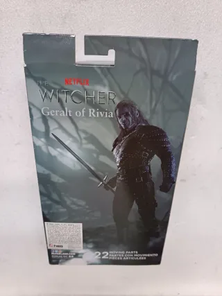 FIGURA GERALT DE RIVIA THE WITCHER NETFLIX