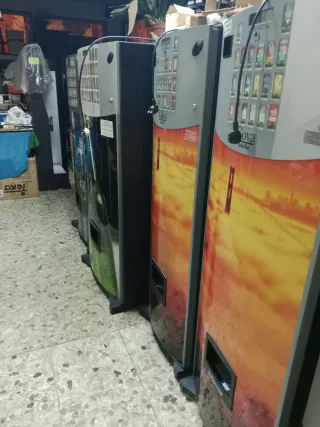 Máquinas Expendedoras Varias
