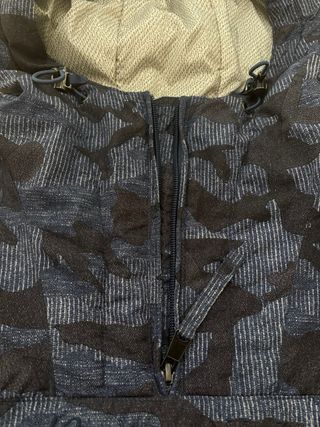 Chaqueta Napapijri Camuflaje Azul (Hombre talla S)