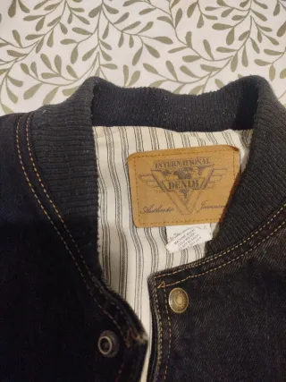 Chaqueta Universitaria Miller Negra y Beige