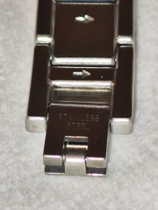 Pulsera Lacoste en Acero Plata