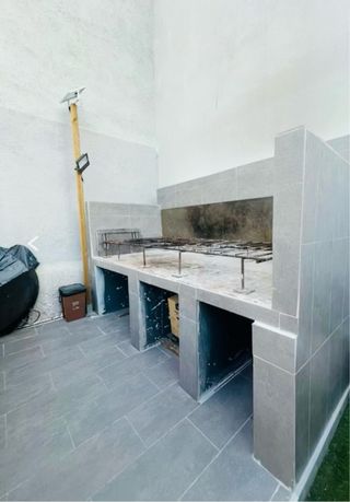 Alquiler espacio con piscina y barbacoa