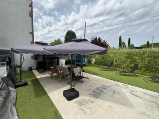 Alquiler espacio con piscina y barbacoa