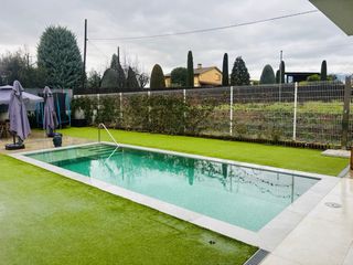 Alquiler espacio con piscina y barbacoa