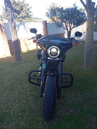 Harley Davidson Sport Glide motor 107. Año 2019