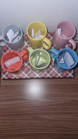 Lote 6 Tazas de cafe/té de Cerámica de Colores