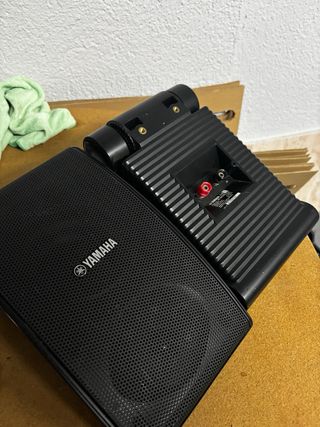 Altavoces Exterior Yamaha Negros