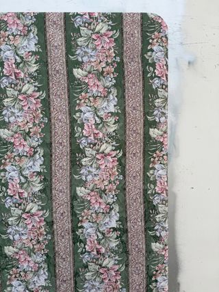 Base tapizada 150x190cm floral