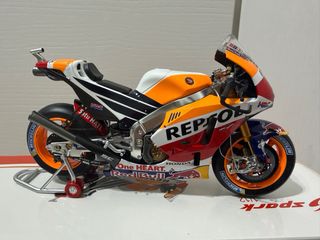 Honda RC213V Marc Márquez 2017 1/12 Spark