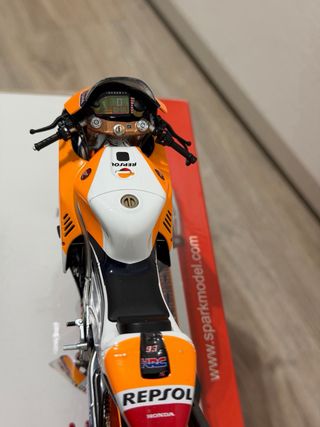 Honda RC213V Marc Márquez 2017 1/12 Spark