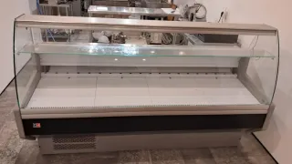 Vitrina expositora refrigerada Clima Hostelería