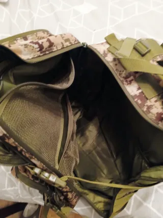 Mochila Táctica Camuflaje Multibolsillos