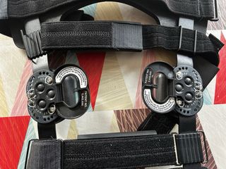 Rodillera ortopédica ajustable