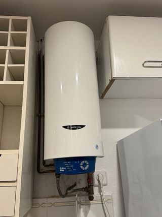 Calentador de agua Ariston Fleck Bon 25