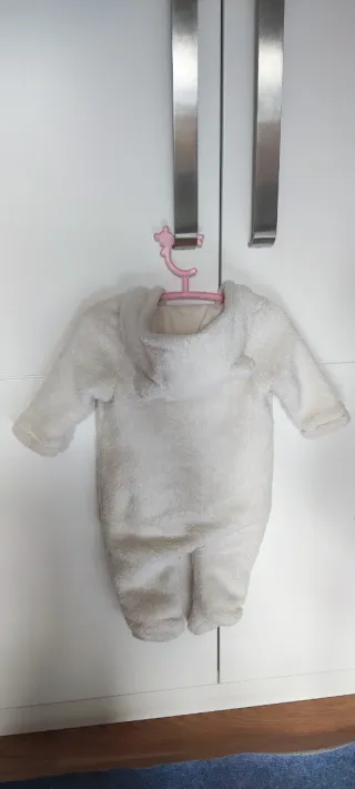 Buzo Gap Baby invierno 1-3 meses