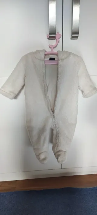 Buzo Gap Baby invierno 1-3 meses