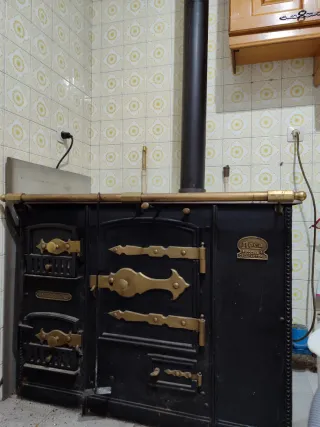 Cocina de leña Roca Calefactora