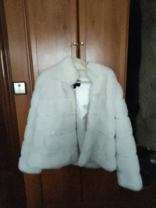 Chaqueta Piel Sintética Blanca