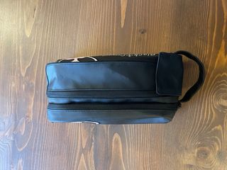 Neceser Black Crown Negro