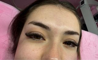 Extensiones de pestañas