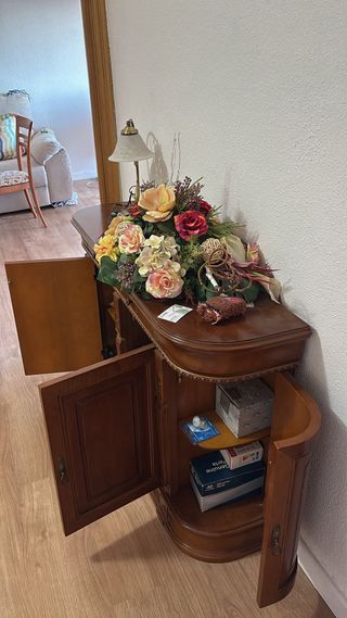 Mueble recibidor de madera