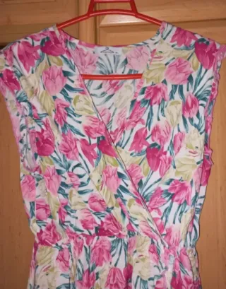 Vestido largo estampado floral rosa