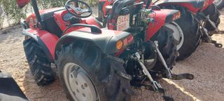 Tractor Antonio Carraro Tigre 3800 F