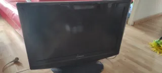 TV LCD Nordmende Negra