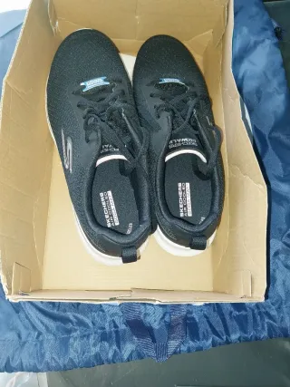 Zapatillas Skechers Negras Mujer