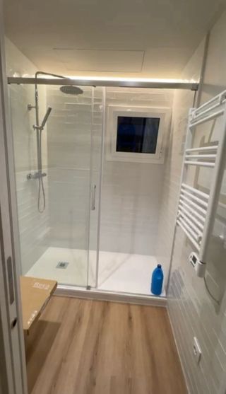 OCASIÓN EN SARRIÀ Piso a estrenar con 2 parkings