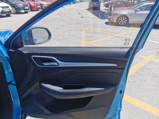 SIN ENTRADA! MG ZS 2022 66000KM! 1.5