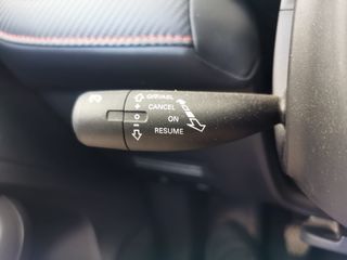 SIN ENTRADA! MG ZS 2022 66000KM! 1.5