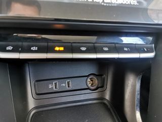 SIN ENTRADA! MG ZS 2022 66000KM! 1.5