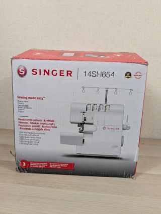 Remalladora Singer Original 14SH654 Blanca