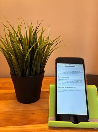 iPhone 11 Nero 64GB - Schermo Rotto (Per Riparazione)