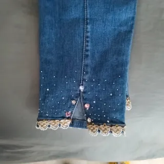 Pantalón vaquero mujer con pedrería