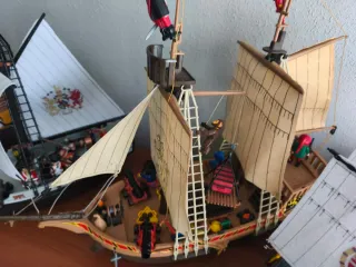 Lote 4 Barcos Piratas Playmobil