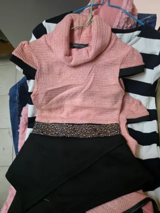 Tengo mucha variedad de ropa todo casi nuevo